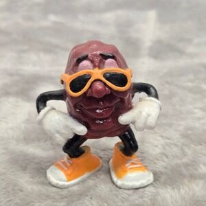 Vintage‎ 1987 California Raisins PVC Figure Orange Sunglasses Sneakers CALRAB 2"